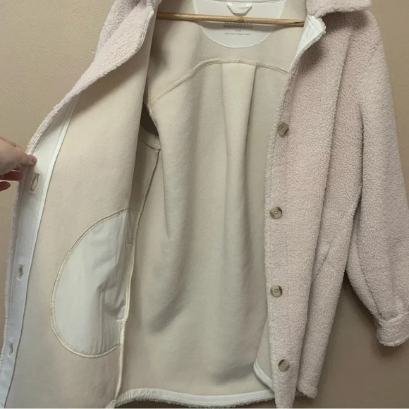 Spanx Fleece Shirt Jacket Sherpa Shacket in Cream Size Medium - Picture 13 of 16